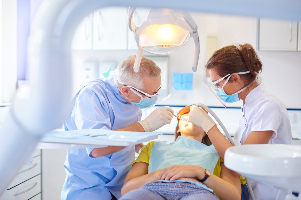 What Are The Potential Challenges of Dental Implant Procedures?